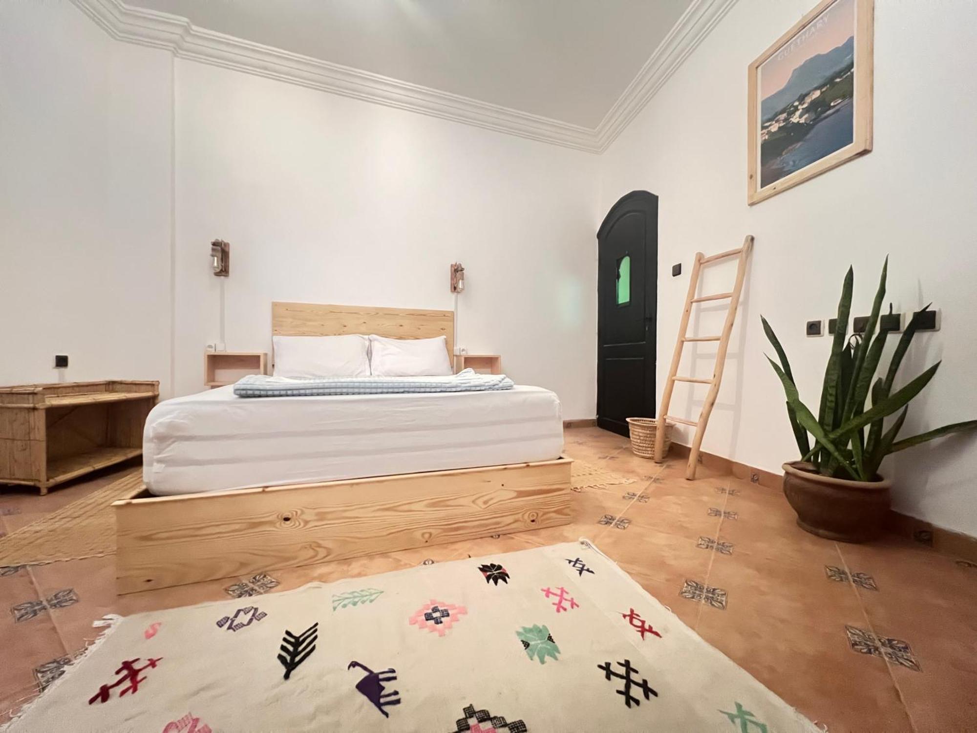 Arima Surf House Vandrehjem Tamraght Eksteriør billede